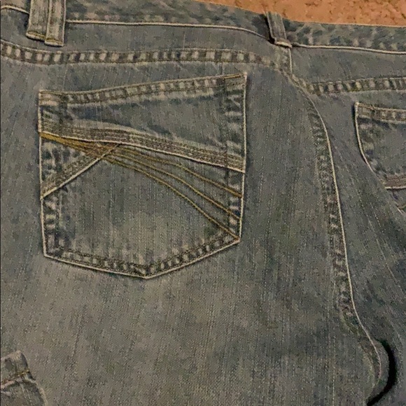 Liz Claiborne Straight Leg Jeans - Picture 8 of 10